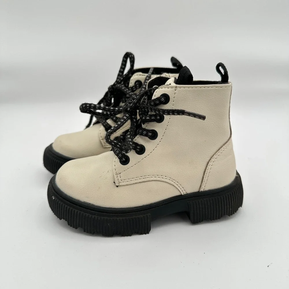 Zara Combat Boots Toddler US 6 EU 22 Beige Lace Up Faux Leather Back To School